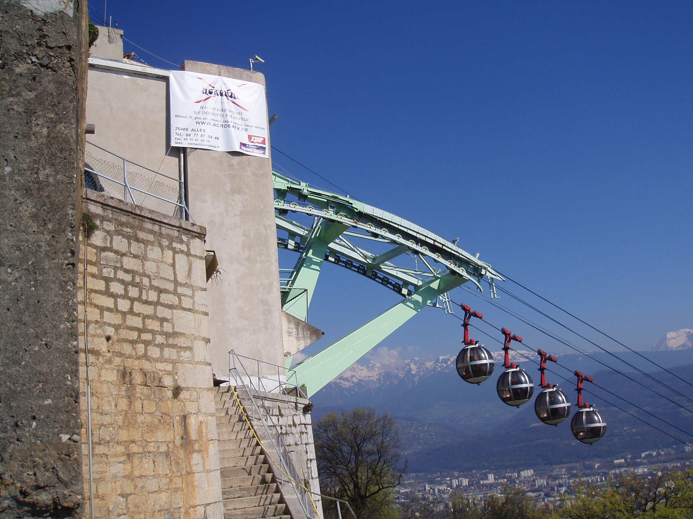 Vue du chantier téléphérique de Grenoble