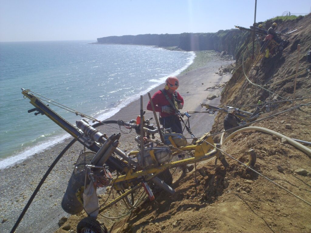 Chantier de confortement et protection anti erosion
